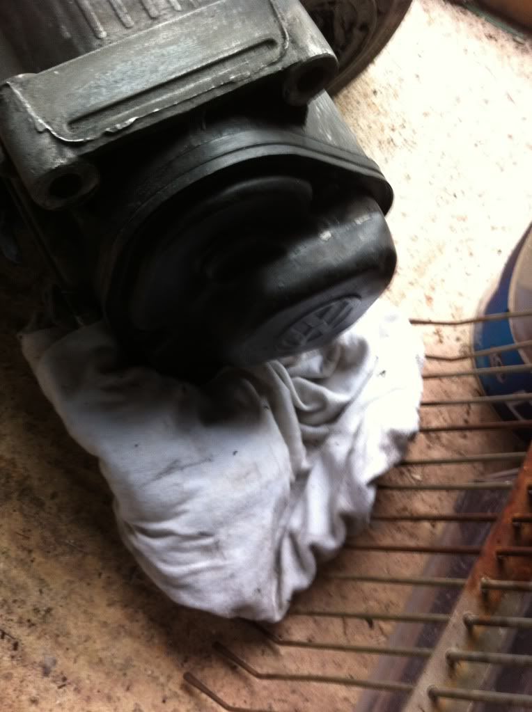 Gearbox leak Engine, Transmission and Exhaust Club Polo