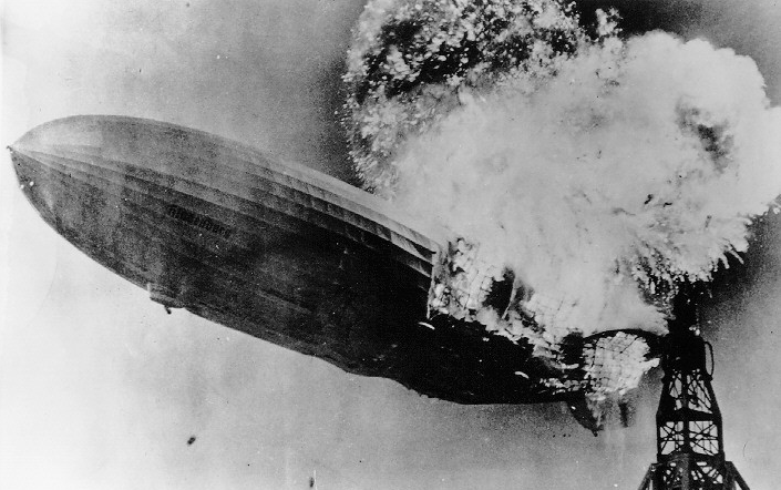 FireShotcapture003-File_Hindenburgburning_jpg-Wikipediathefreeencyclopedia-en_wikipedia_org_wiki_File_Hindenburg_burning.png