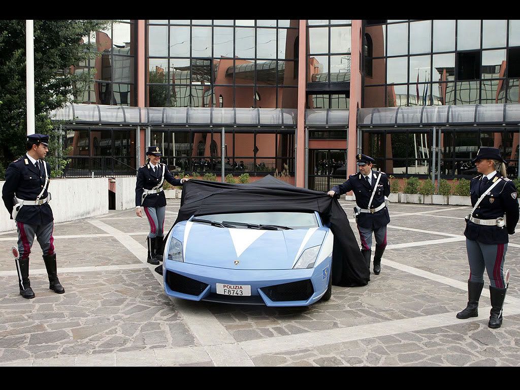 lamborghini polizia lamborghini polizia