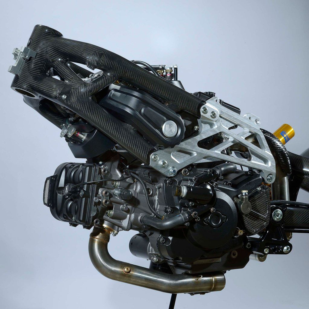 [Imagem: Bimota-supercharger-04_zpso4qzjji0.jpg]