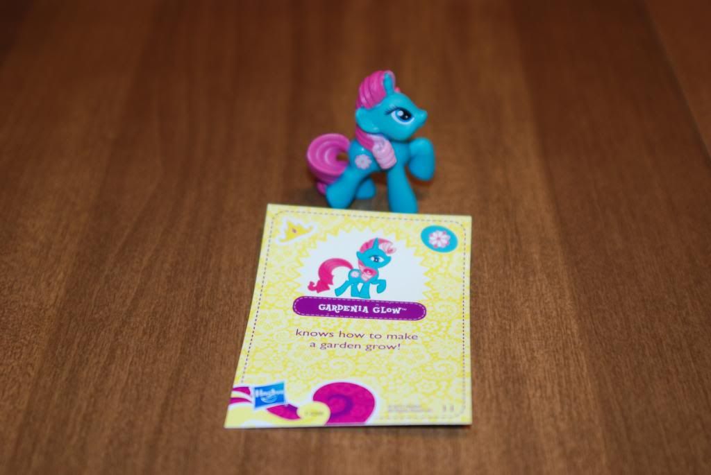 NEW My Little Pony Gardenia Glow 2" NEW My Little Pony Gardenia Glow 2"