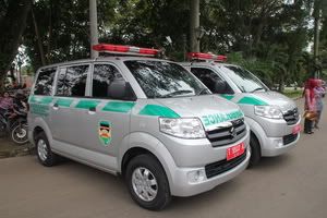 Penyerahan Mobil Ambulans di RSUD Bayu Asih Purwakarta