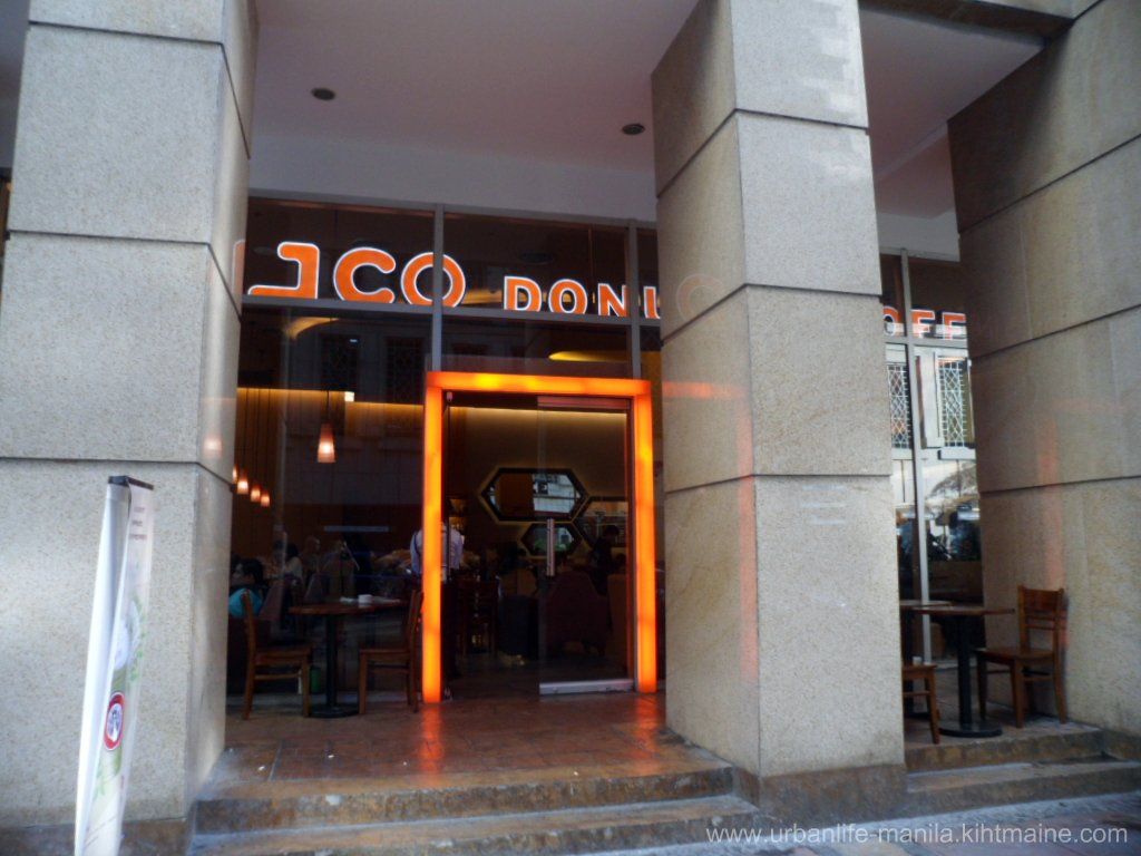 J.Co Donuts and Coffee Eastwood City, Libis: Discovered; Please visit - www.urbanlife-manila.kihtmaine.com photo photo012_zps2fcf840d.jpg