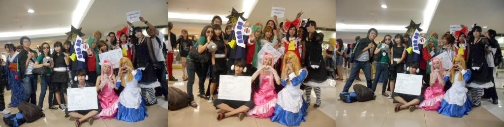 Cosplay Scene at 2011 Ozine Fest Anime Figure Special, Please visitwww.kihtmainehobbies.info