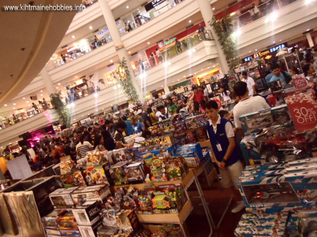 2012 Collecticon Event - Philippines; Please visit: www.kihtmainehobbies.info