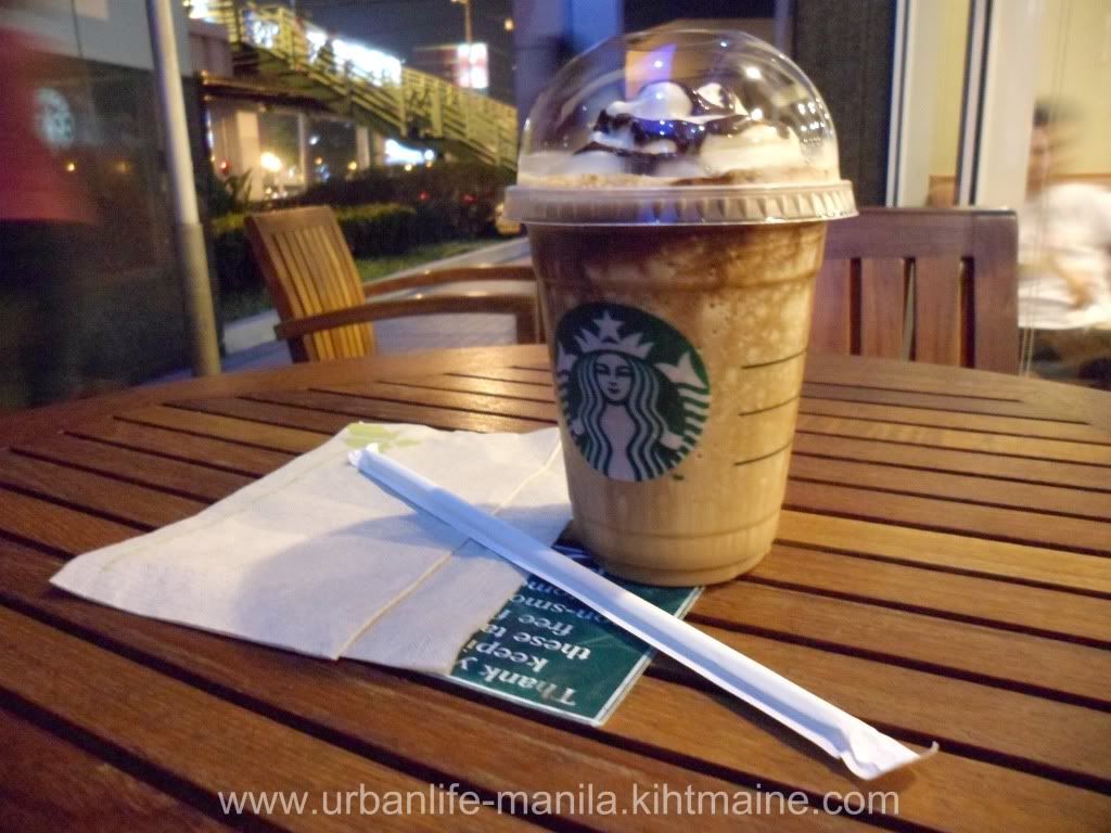 starbucks,starbucks coffee,hazelnut mocha frappucino,mint java chip frappuccino,starbucks ortigas,the podium,frappucino,coffee,chocolate,chocolate sauce,hazelnut mocha,mint java chip,starbucks philippines