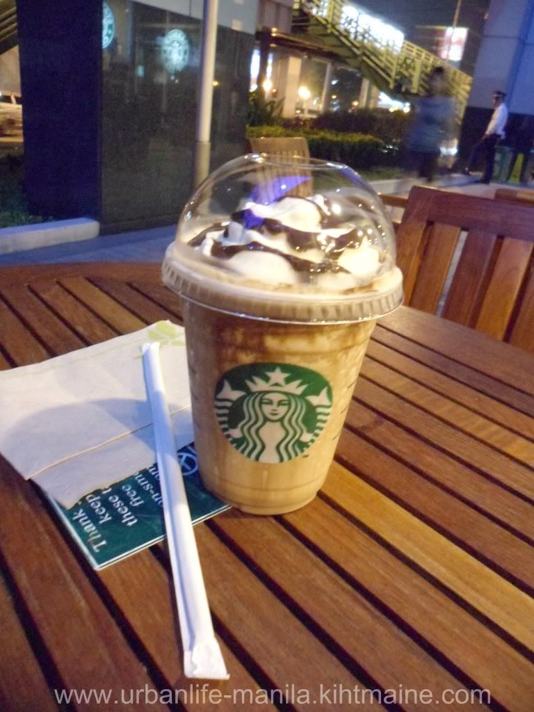 starbucks,starbucks coffee,hazelnut mocha frappucino,mint java chip frappuccino,starbucks ortigas,the podium,frappucino,coffee,chocolate,chocolate sauce,hazelnut mocha,mint java chip,starbucks philippines