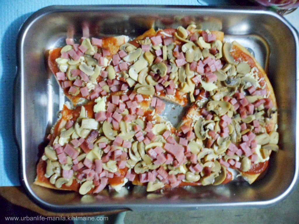 Homemade Pizza part 2; Please visit - www.urbanlife-manila.kihtmaine.com