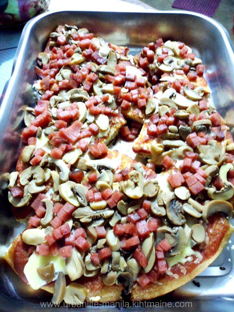 Homemade Pizza part 2; Please visit - www.urbanlife-manila.kihtmaine.com