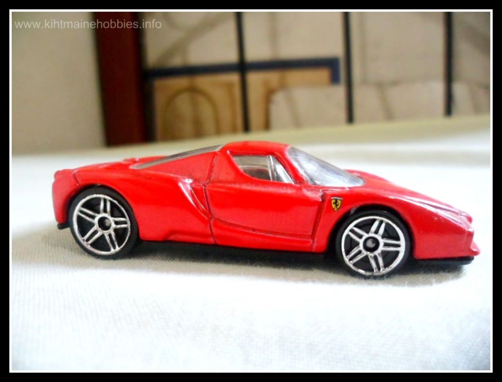 Hotwheels: My Ferrari Enzo Photoshoot