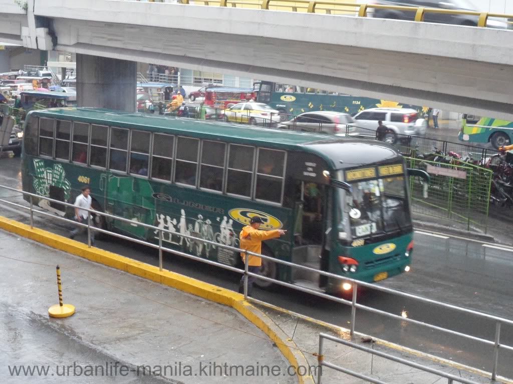 poveda school,urban-manila-guide,travel-guide,zen-tower,gotesco-twin-tower,condo-in-manila,condo-in-ortigas,condo-for-sale,condo-for-rent,crowne-plaza-condotel,robinsons-summit-ortigas,holiday-inn-ortigas,g-liner,green-star-bus,rrcg-bus