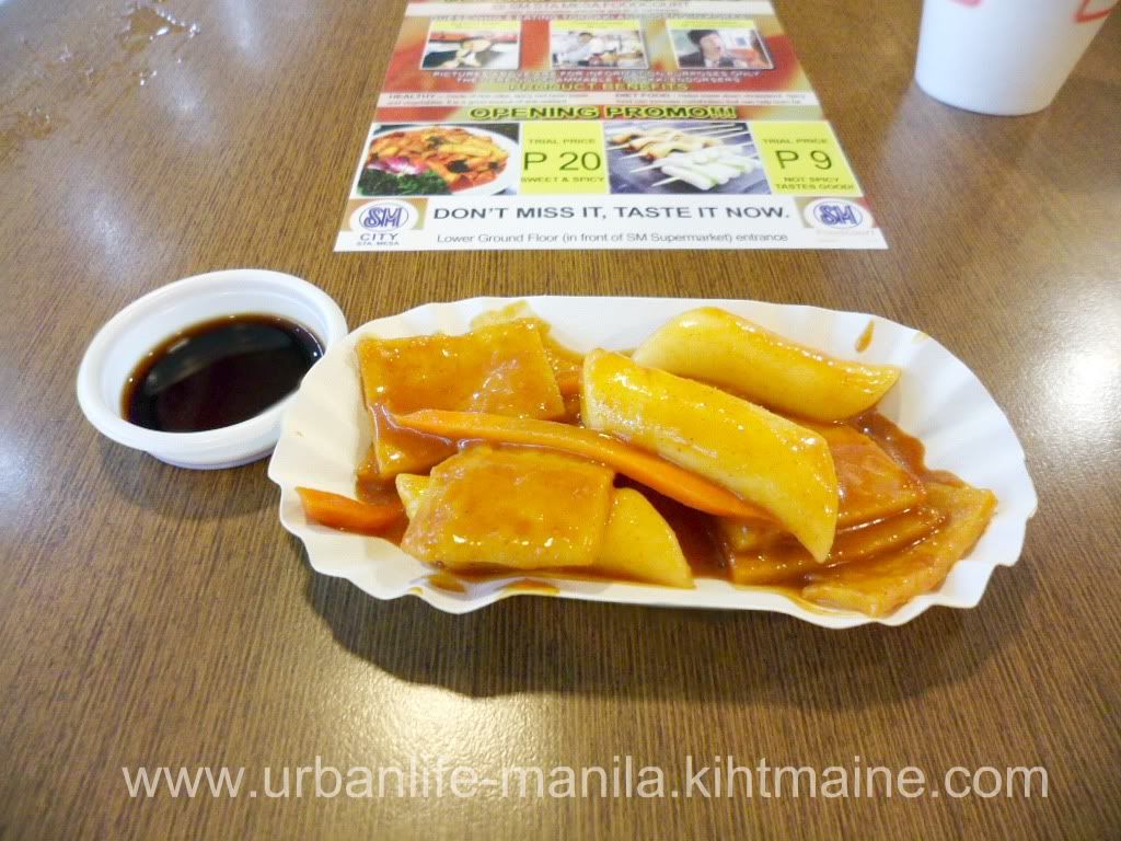 odeng,toppoki,flammable toppoki,korean street food,korean culture,kpop,philippine street food,food,sm sta mesa,sm centerpoint,south korea,kwek-kwek,diced hotdogs,one-year old chick,fishball,chickenball,calamares,quail-eggs,banana-cue