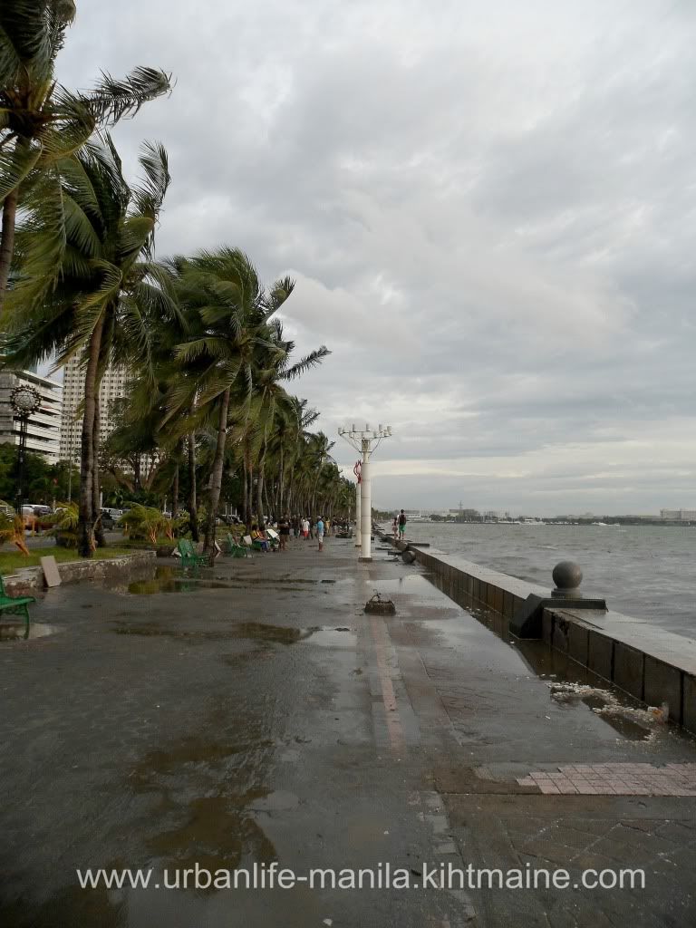 urban-manila,storm,typhoon,nesat,pedring,weather,news,after,manila-ocean-park,museo-pambata,childrens-museum,roxas-blvd,quirino-grandstand,taft-avenue,ermita,manila,disaster