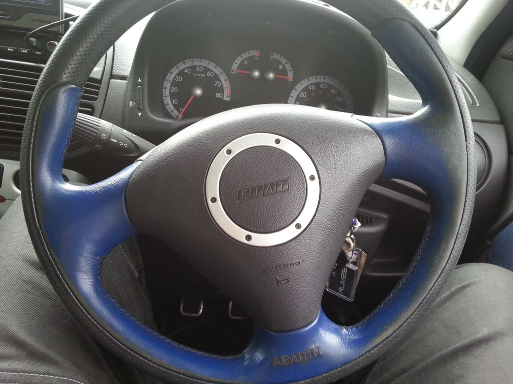 Abarth Punto Steering Wheel FIAT Punto (Mk2/2b) The FIAT Forum