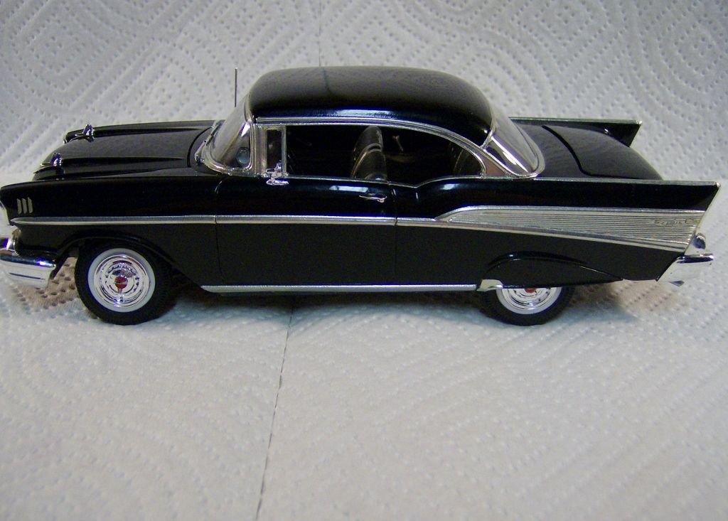 FINISHED1957CHEVYMODELSIDE1024x733_zps73