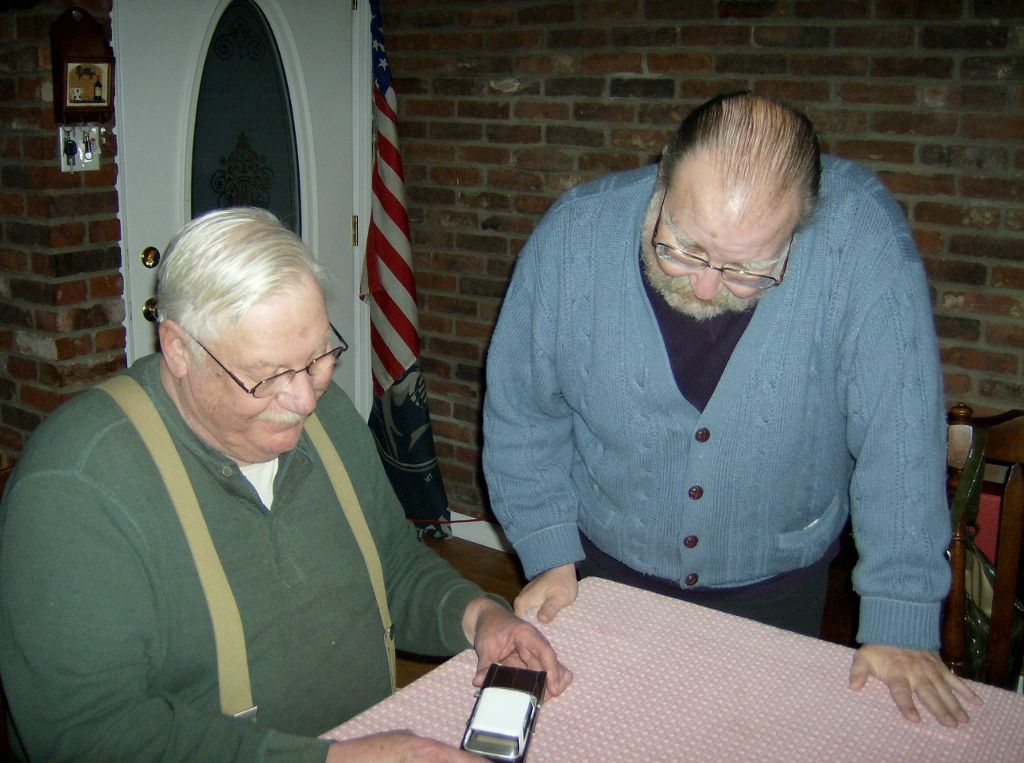 MIKEampMEampAMODEL20131024x763_zpsdf7531