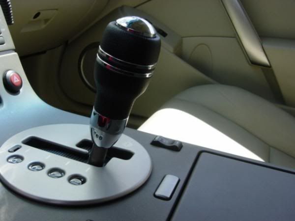 2004 Nissan 350z automatic shift knob #8