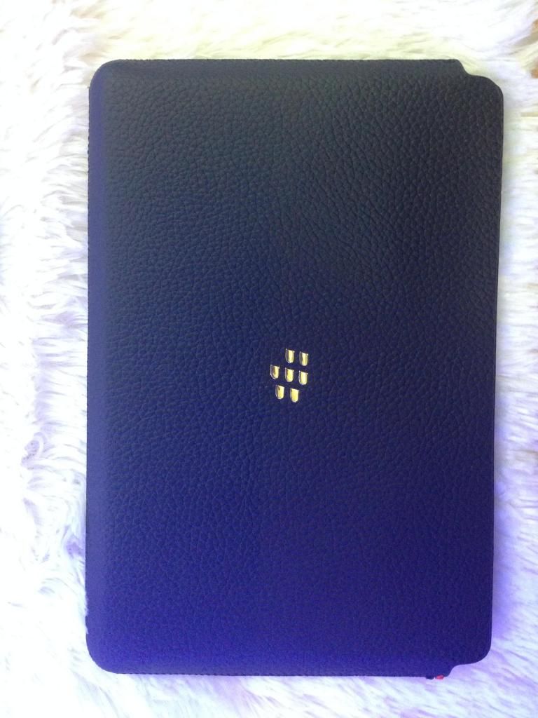 Ipad 4 + Ipad 2 + BlackBerry PlayBook - 9