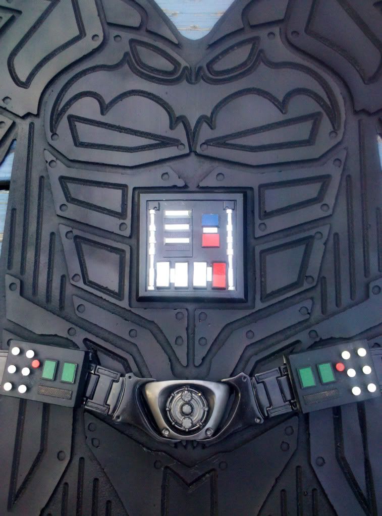 DarthKnightClose.jpg
