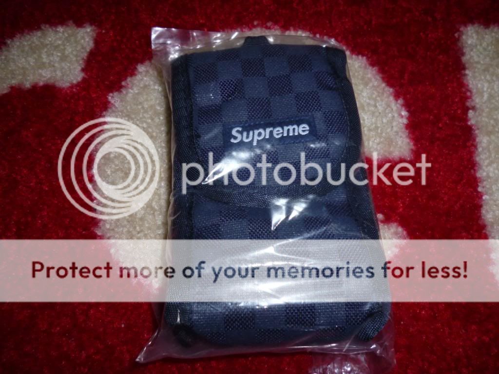 SUPREME BOX LOGO CHECKER CELLPHONE CAMERA POUCH CASE  