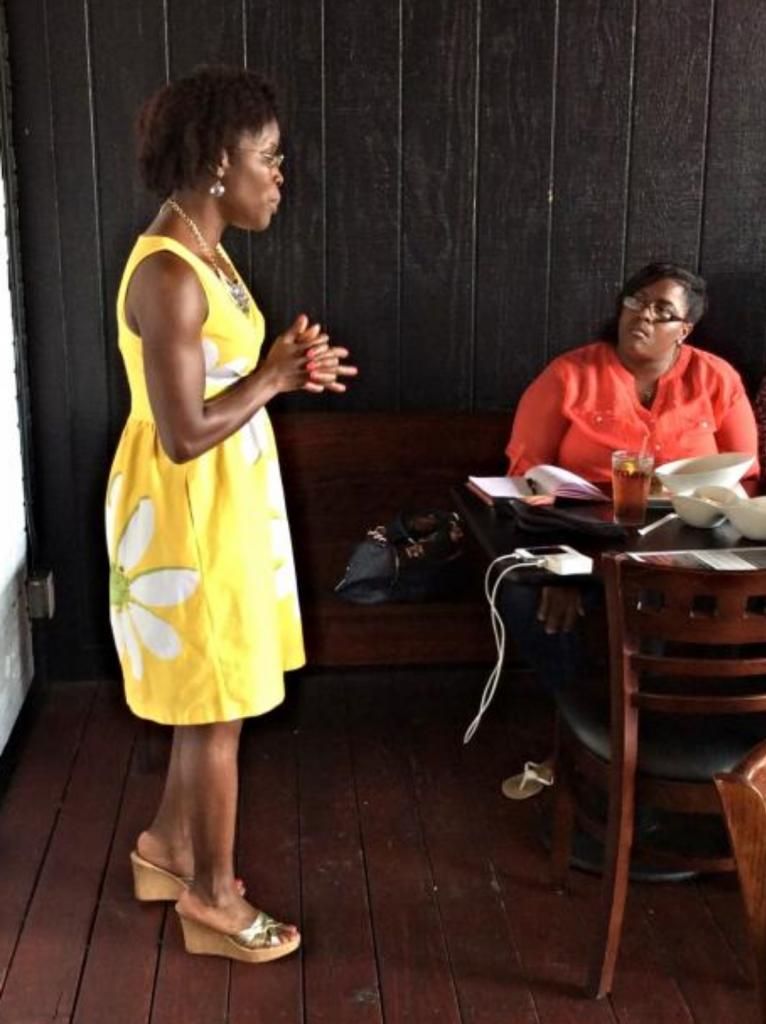 Bridget Jones of The Reality Buffet listening to Saidah Washington drop email list-building knowledge at the #NicheParent14 Pre-Conference Meet-Up in Columbia, SC