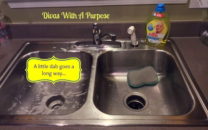 Mr. Clean Liquid Muscle: Cleaning My Kitchen Sink