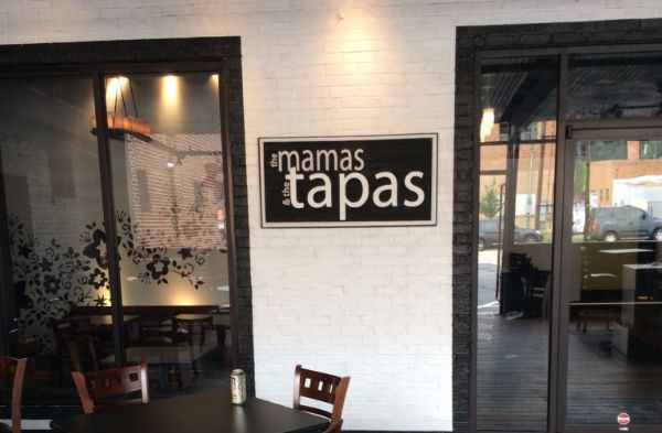 the mamas and the tapas - Columbia, SC - were gracious hosts to the ladies who attended the #NicheParent14 Pre-Conference Meet-Up